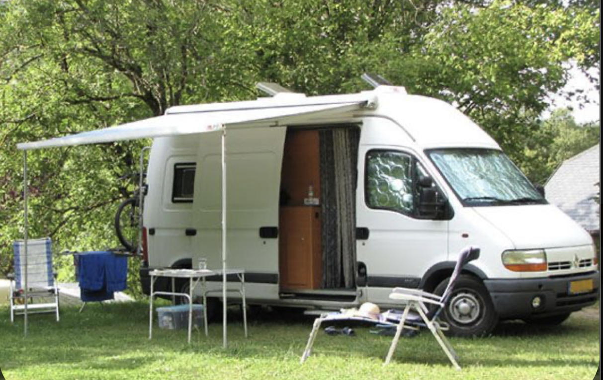 Mejores furgonetas L2H2 para camperizar en 2026: modelos, medidas y precios